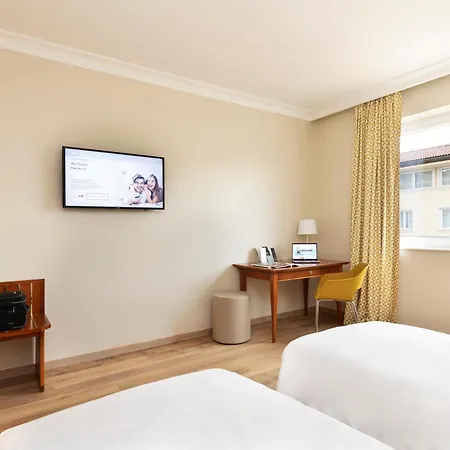 - Di Garda Otel Affi