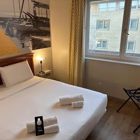 酒店 - Di Garda 3*