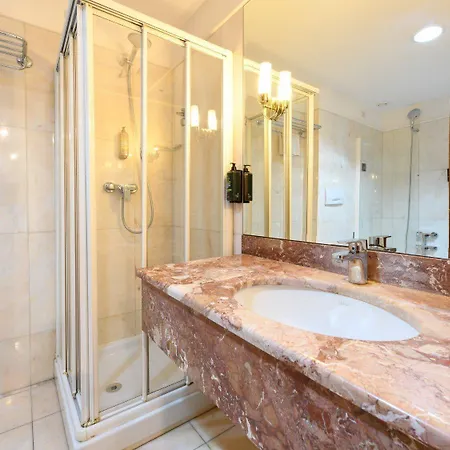 - Di Garda Hotel 3*