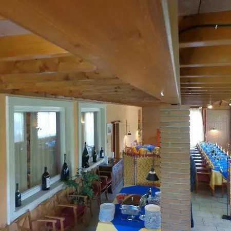 酒店 - Di Garda 3*