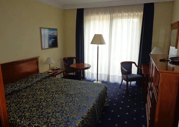 Szálloda - Di Garda 3*