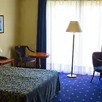 - Di Garda 3*