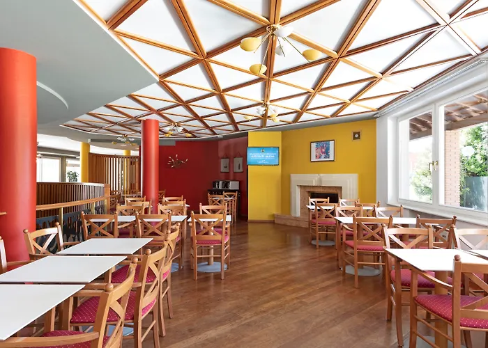 - Di Garda Отель 3*