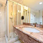 - Di Garda Hotell 3*