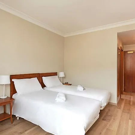 - Di Garda ホテル 3*