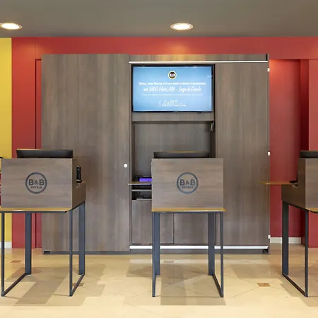 - Di Garda ホテル 3*