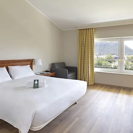 - Di Garda Hotell 3*