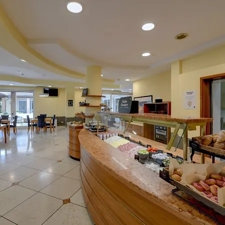 - Di Garda Hotell Affi